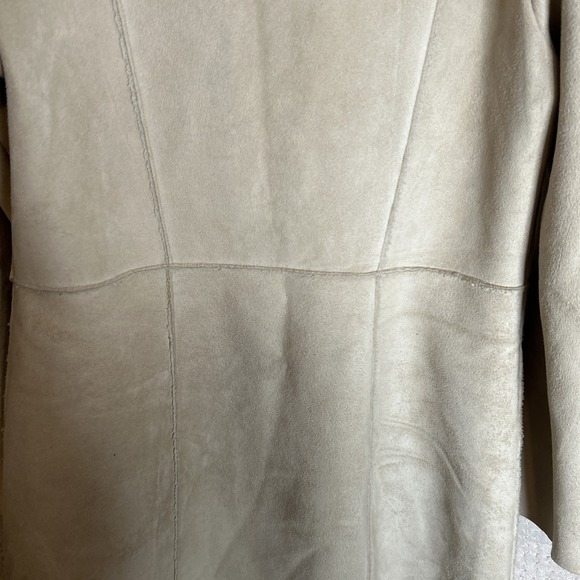 CABI COAT M STYLE 127 FAUX SUEDE SHEARLING POCKETS BUTTON FRONT BEIGE - Picture 8 of 8